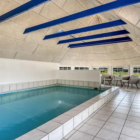 Poolhus Med Kun 100m Til Vesterhavet Sj80 度假居 哈博尔